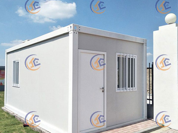 Detachable container house